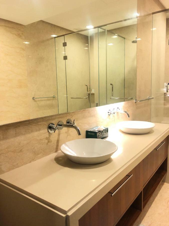 The Suites At Waterside Straits Quay By Plush Bagan Jermal Room photo